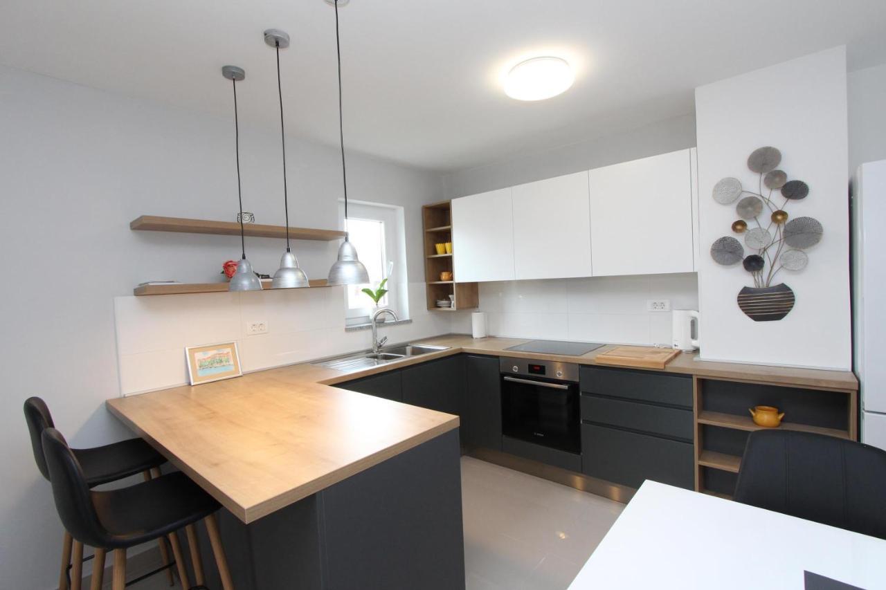 Apartment Sorriso 2 Rovinj Buitenkant foto